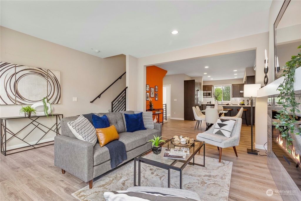 Photo of 12718 35th Avenue SE #J3, Everett, WA 98208 (MLS # 2029074)