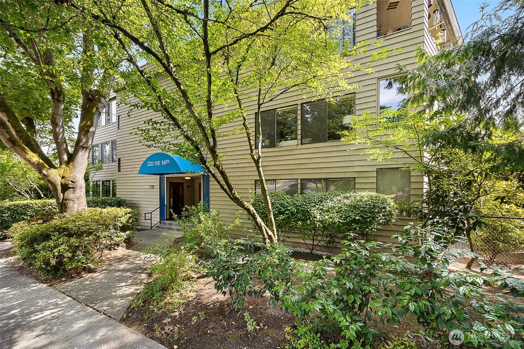 Photo of 2211 NE 54th Street #1C, Seattle, WA 98105 (MLS # 2414345)