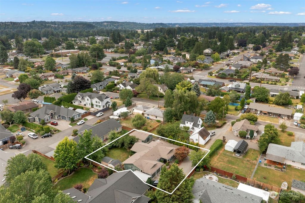 listing image 9369379427834825467