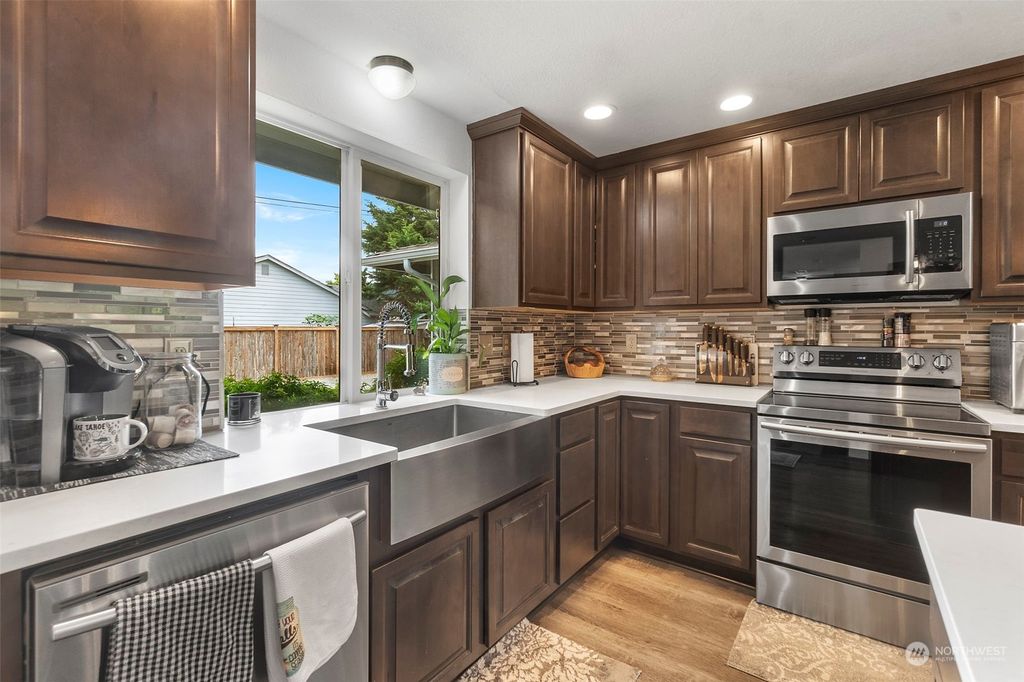 listing image 9369903263351974450