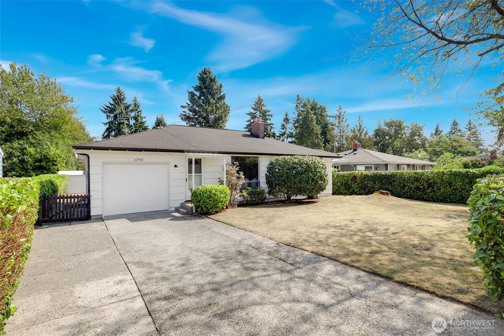 Photo of 11252 12th Avenue SW, Seattle, WA 98146 (MLS # 2428139)