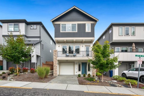 Photo of 309 207th Place SE, Bothell, WA 98012 (MLS # 2595132)