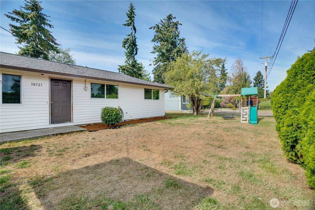 Photo of 30521 1st Pl SW PL, Federal Way, WA 98023 (MLS # 2586155)