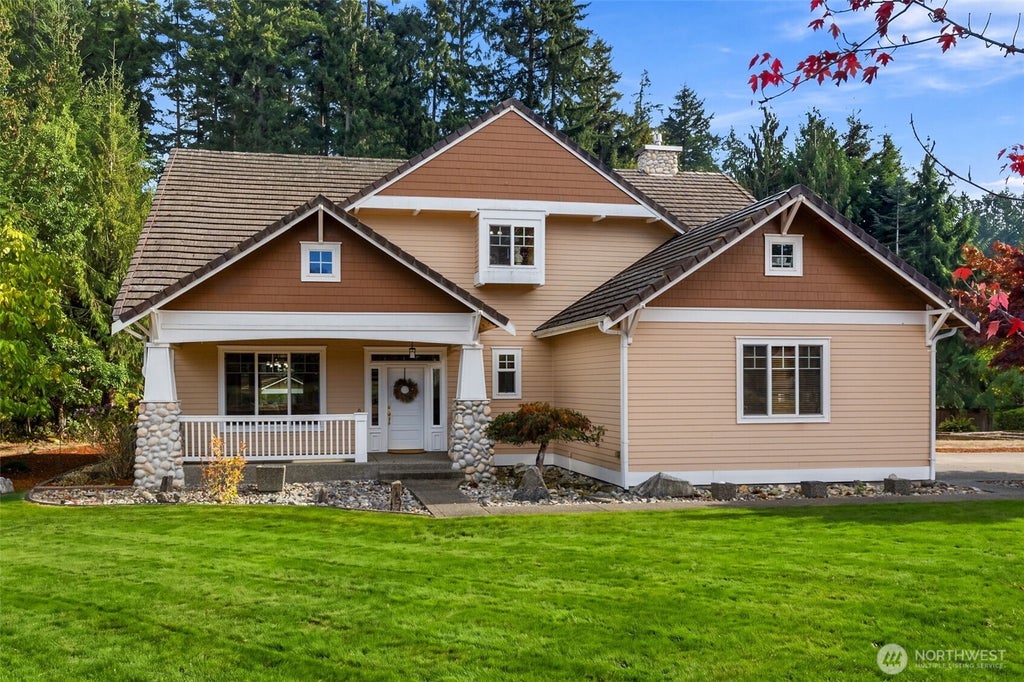 Photo of 9603 39th Loop NE, Olympia, WA 98516 (MLS # 2590958)