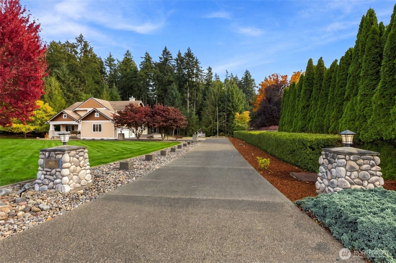 9603 39th Loop NE
