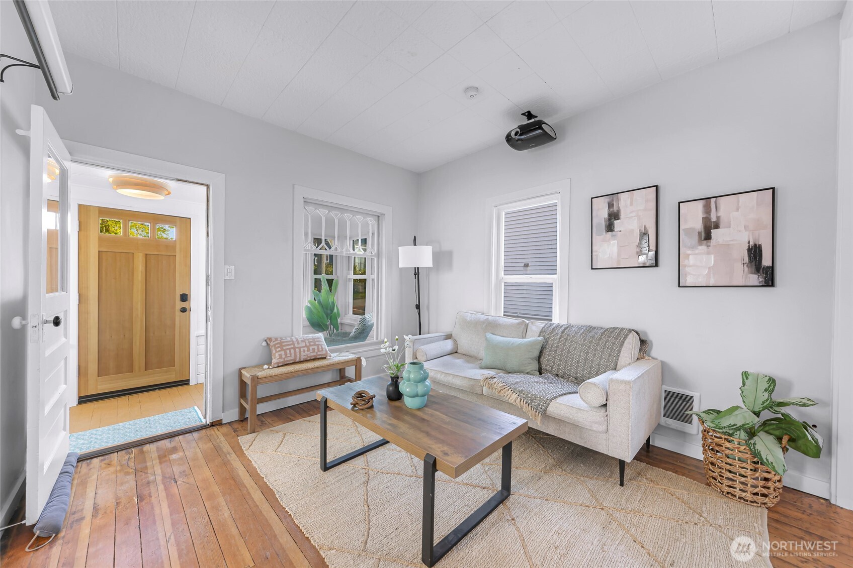 907 N 74th Street