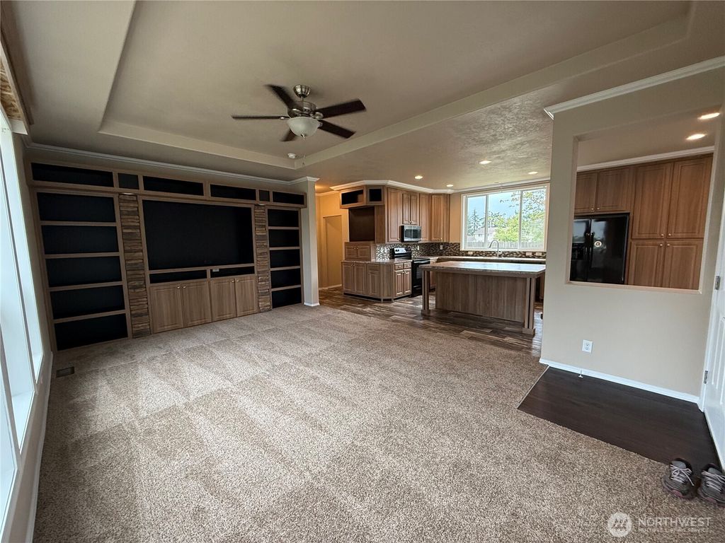 Photo of 2204 S 312 Street, Federal Way, WA 98003 (MLS # 2435338)