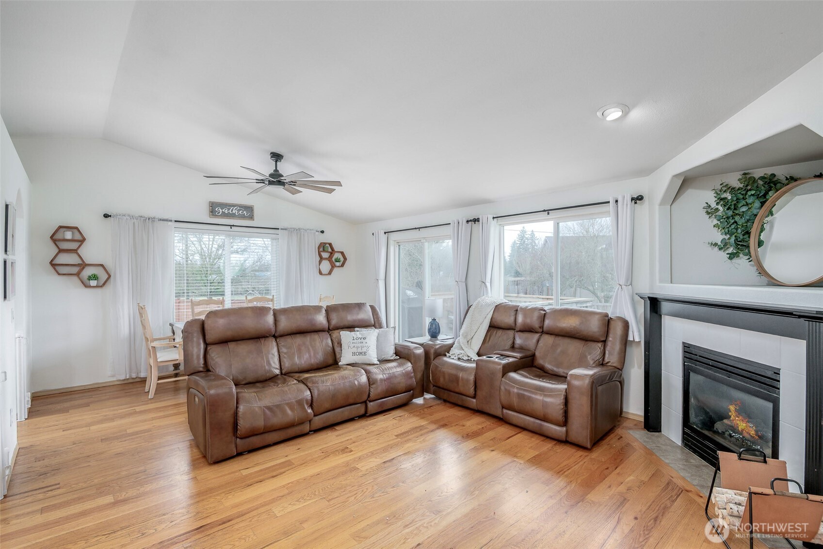 16669 Rainier View Drive SE