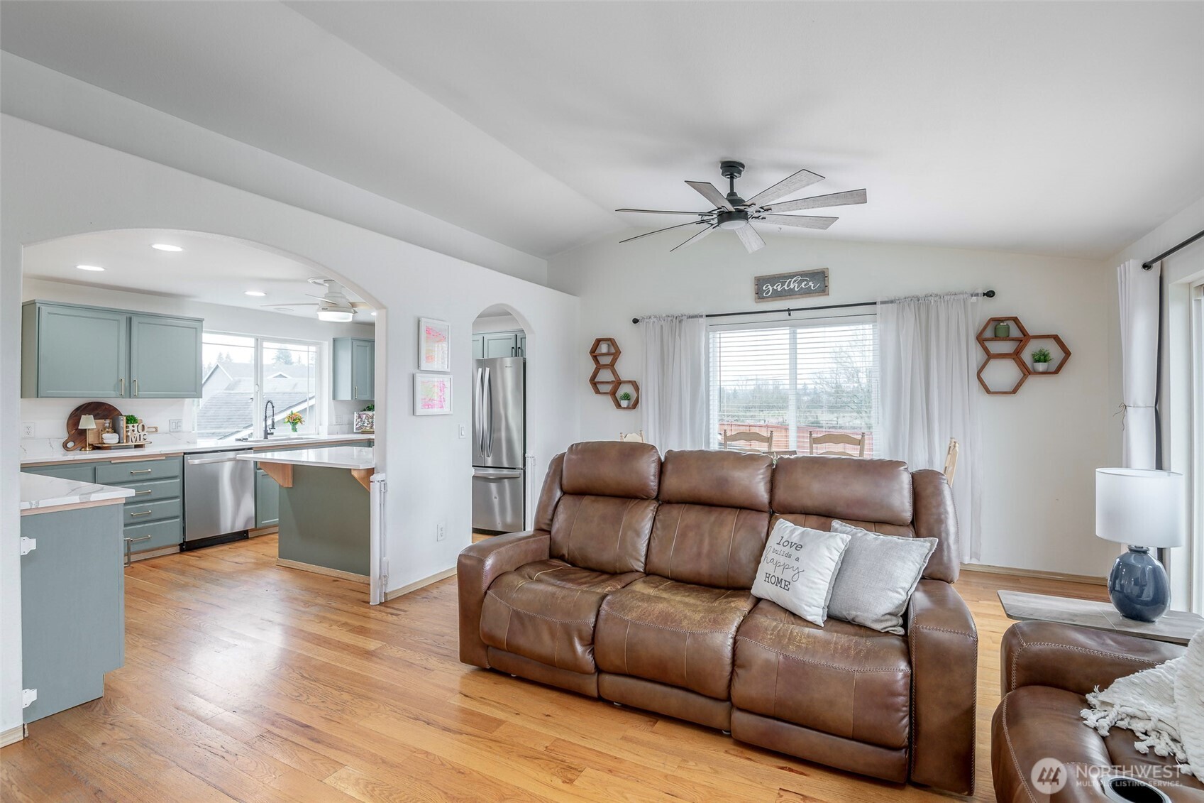 16669 Rainier View Drive SE