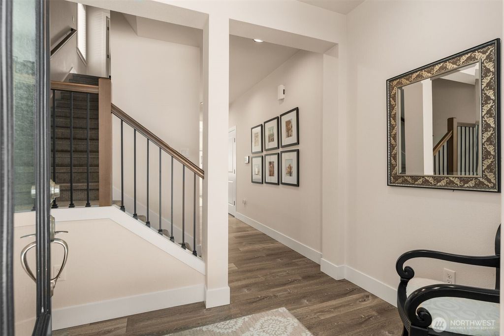 Photo of 842 Chelan Place NE, Renton, WA 98059 (MLS # 2409869)