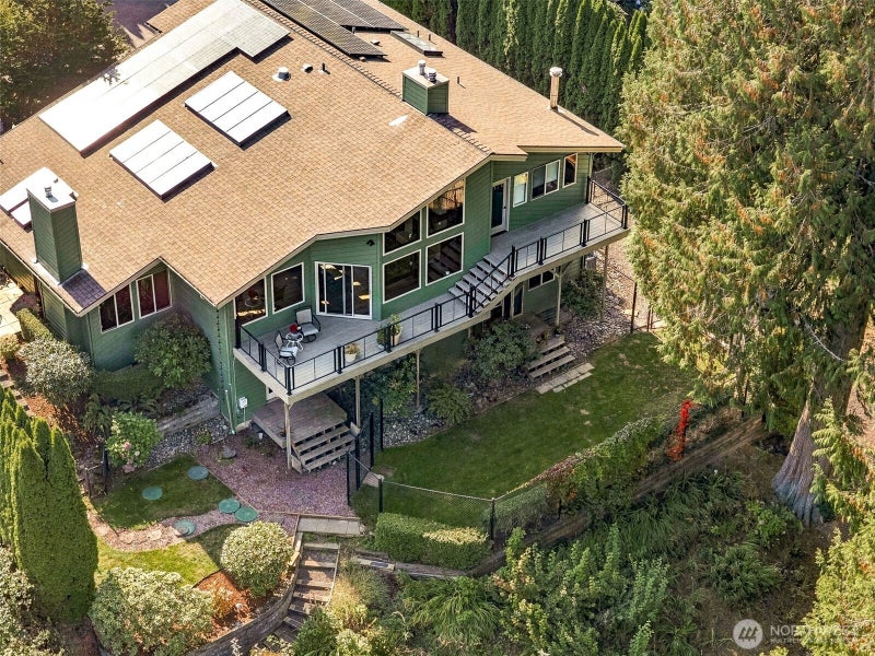 4410 Village Drive SE