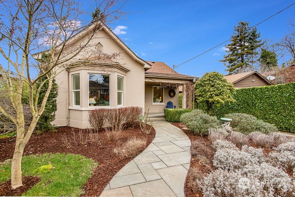 Photo of 10011 61st Avenue S, Seattle, WA 98178 (MLS # 2204571)