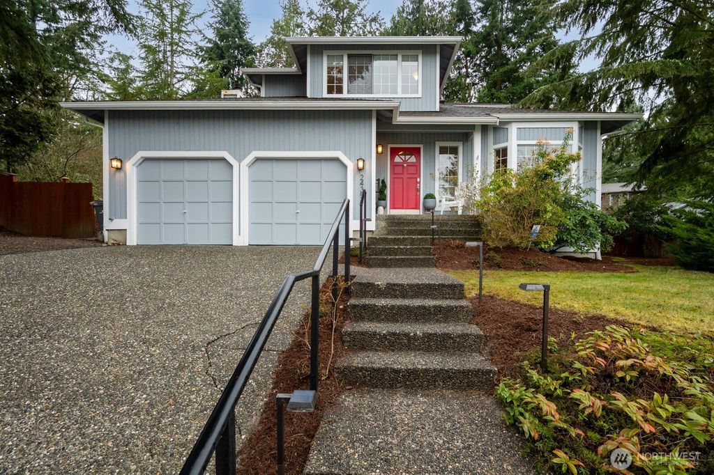 Photo of 24358 32nd Avenue W, Brier, WA 98036 (MLS # 2348603)