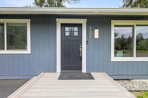 MLS: 2369347