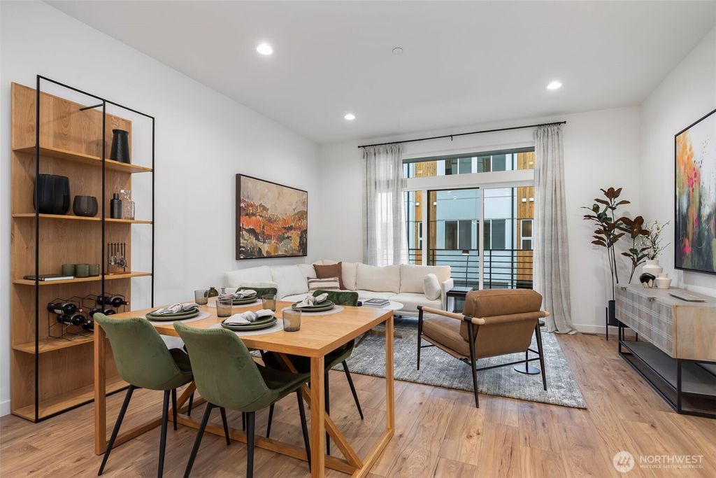 Photo of 1142 129th Court NE #302, Bellevue, WA 98005 (MLS # 2495802)