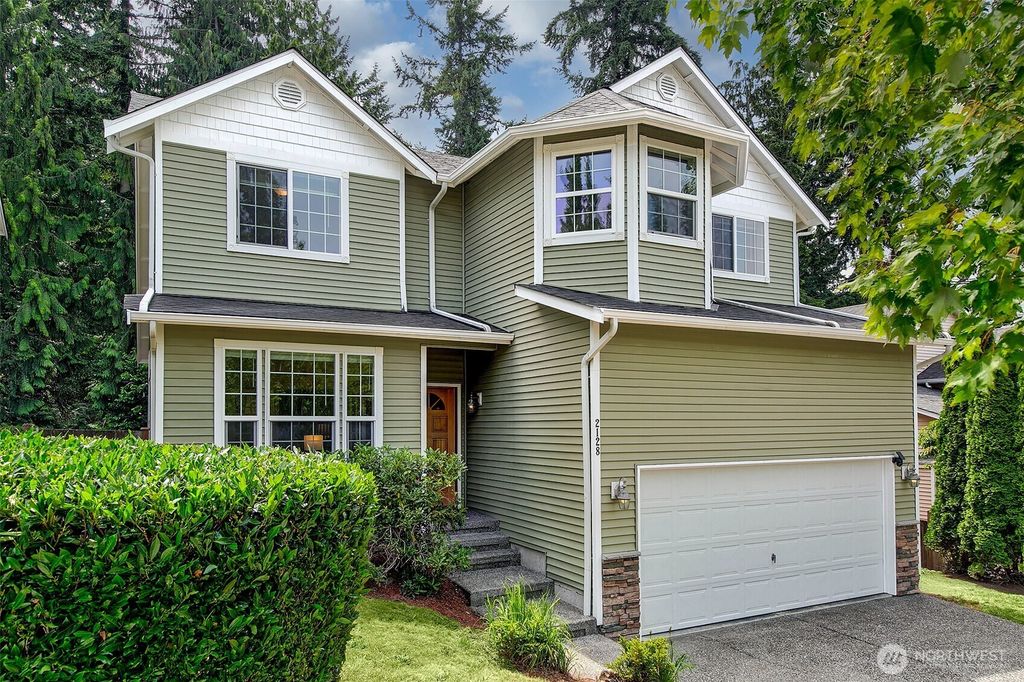 Photo of 2128 151st Place SW, Lynnwood, WA 98087 (MLS # 2397054)