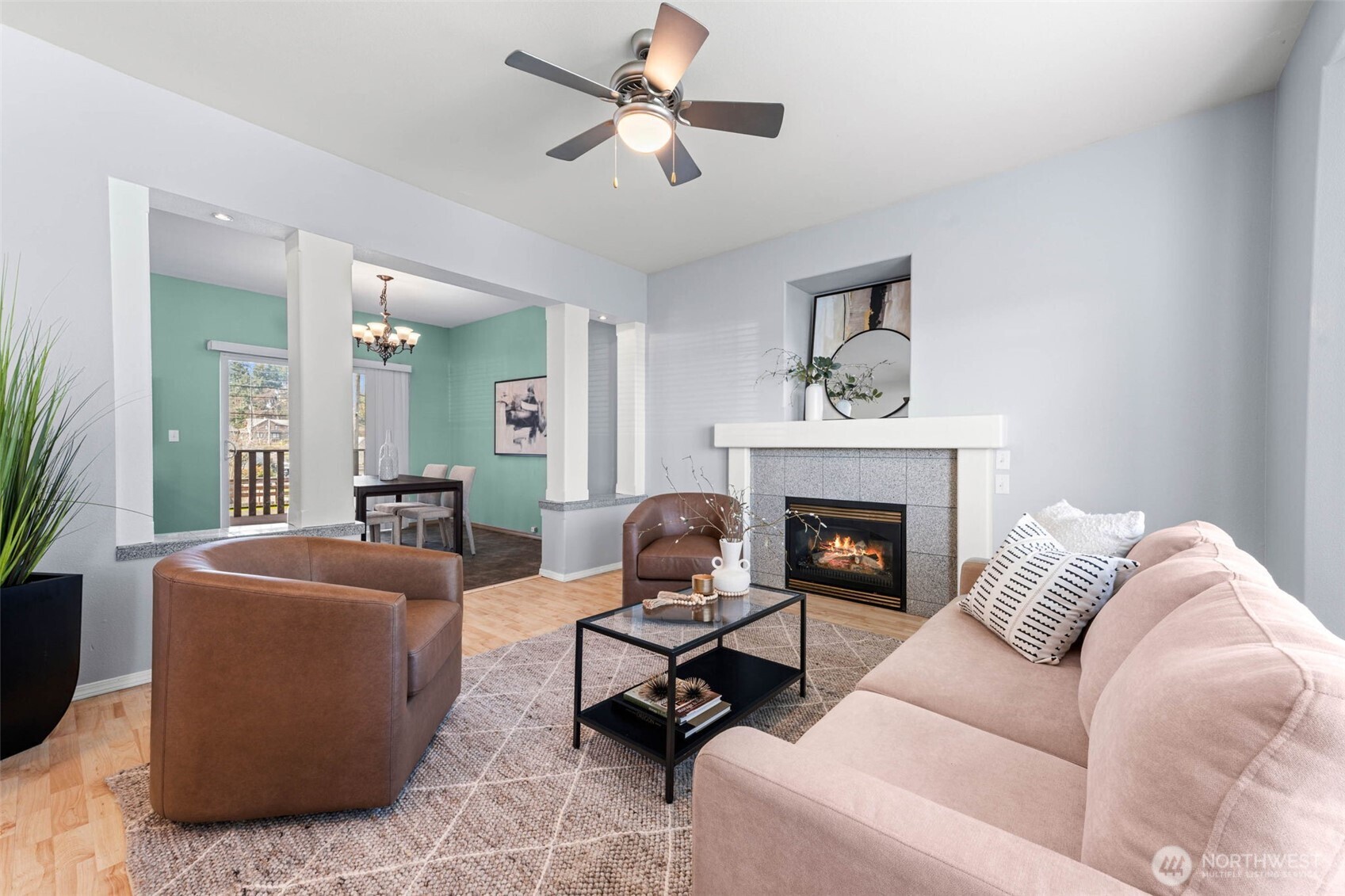 3014 S Warner Street