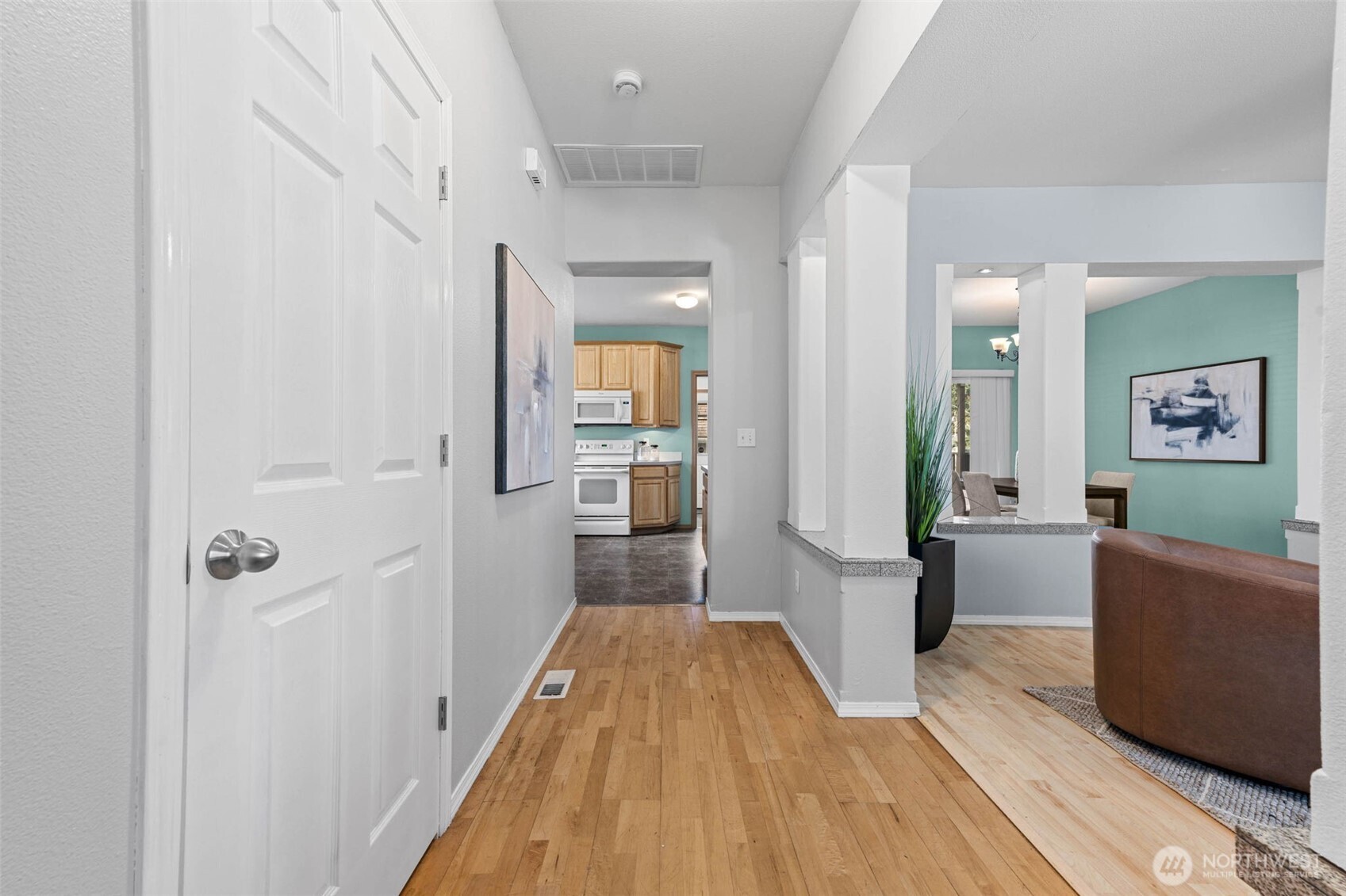 3014 S Warner Street