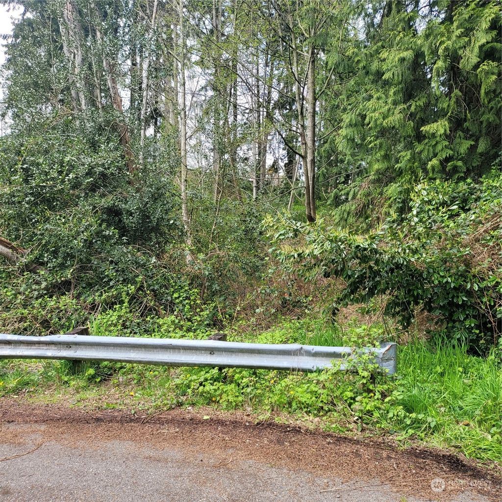 Photo of 20150 Forest Park Drive NE, Shoreline, WA 98155 (MLS # 2055395)