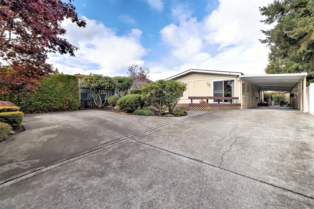 Photo of 32820 20th Avenue S #76, Federal Way, WA 98003 (MLS # 2598266)