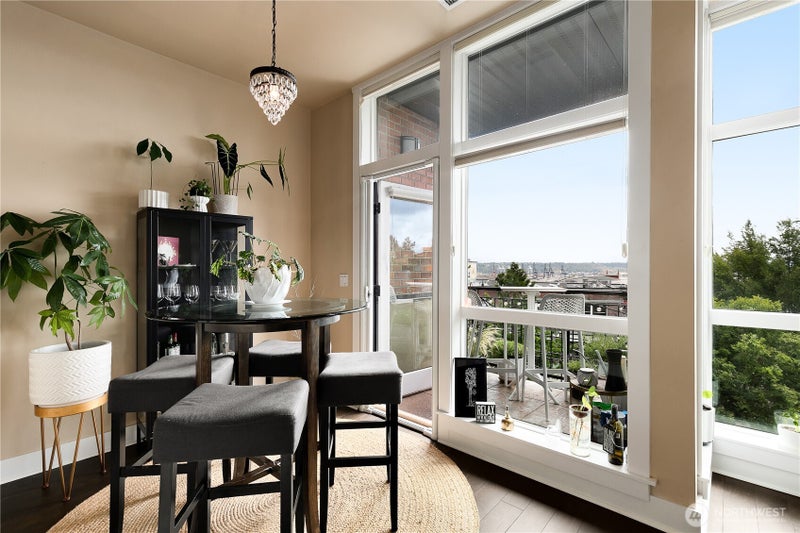 708 Market Street 402