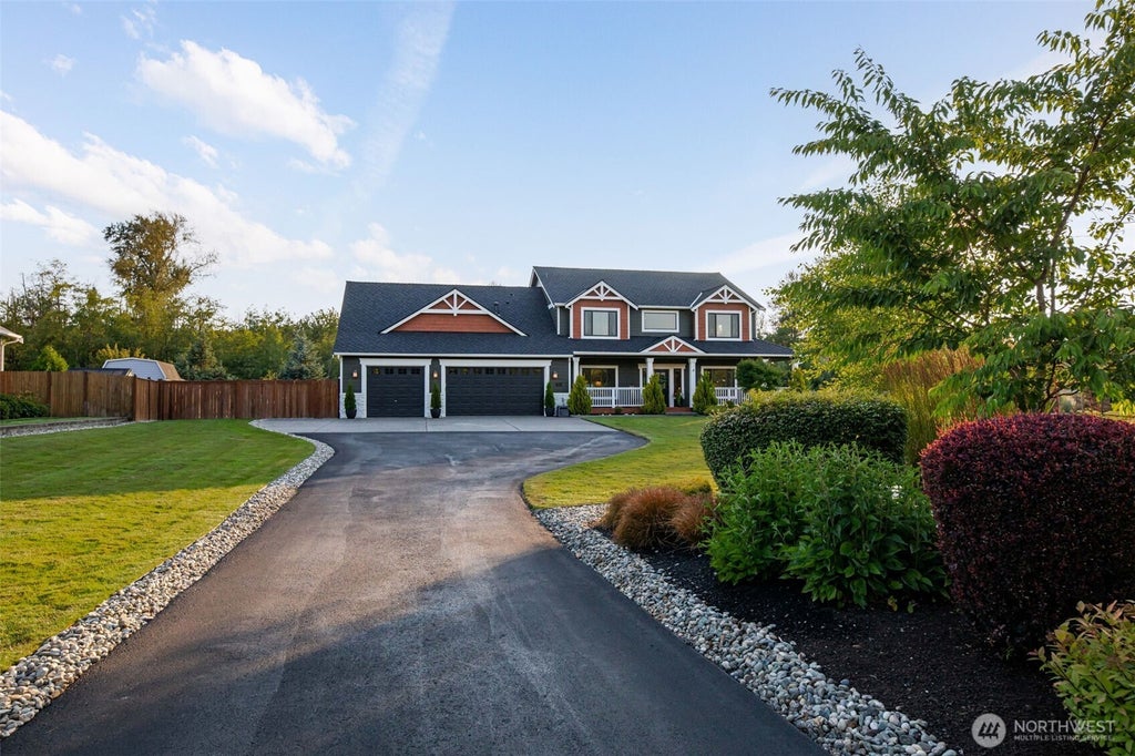 Photo of 111 176th Street NE, Arlington, WA 98223 (MLS # 2571438)