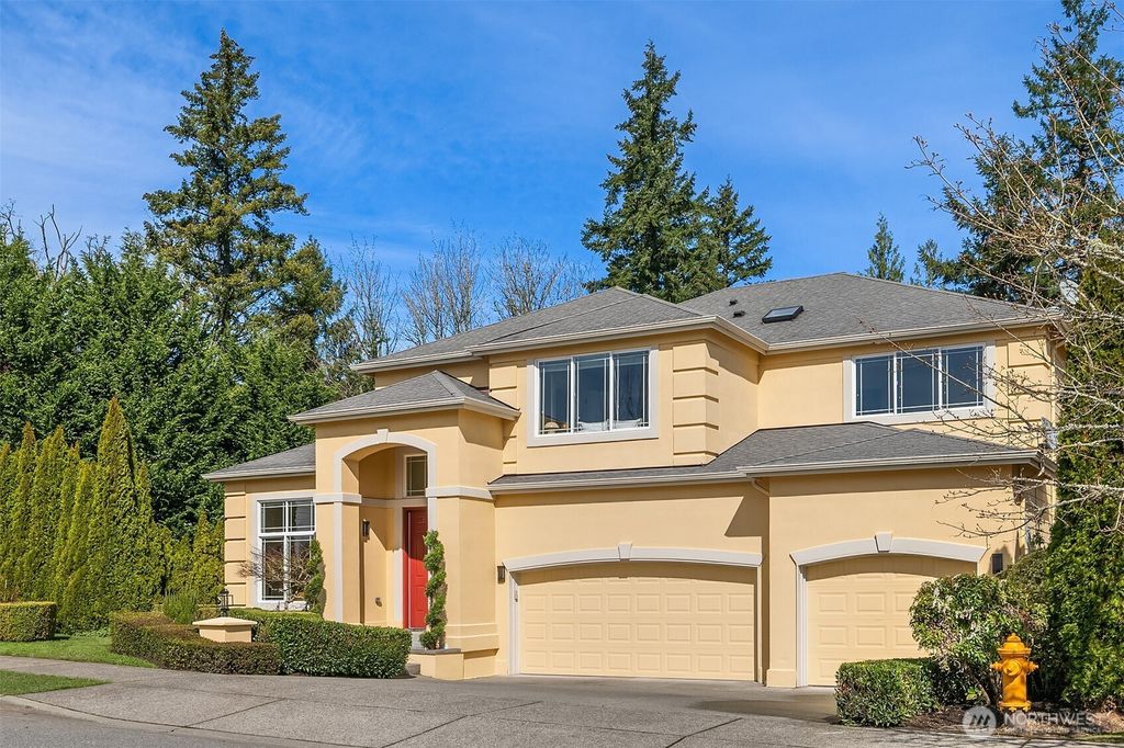 Photo of 8918 139th Avenue SE, Newcastle, WA 98059 (MLS # 2351365)