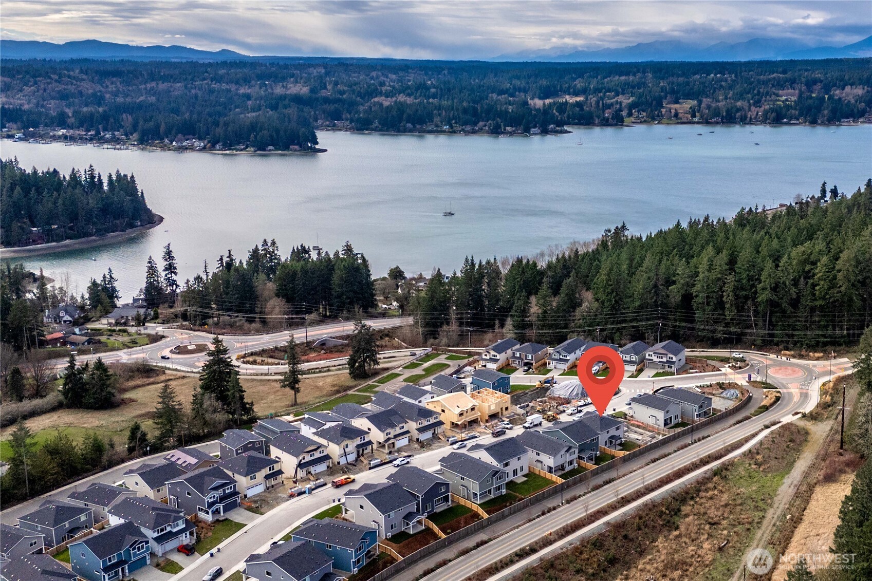 2034 NE Norseman Way