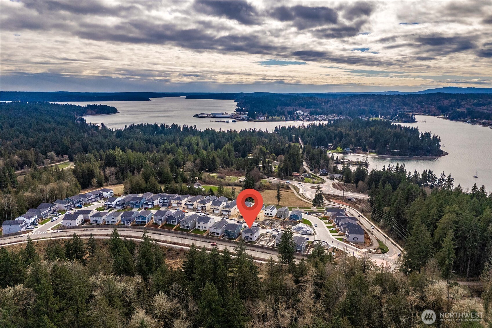 2034 NE Norseman Way