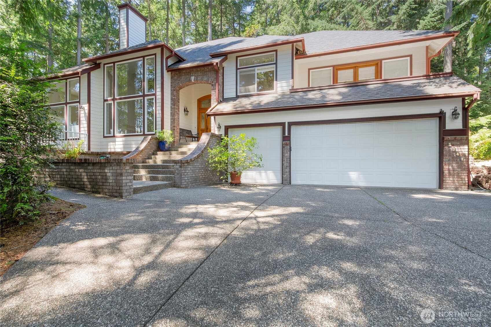 1341 Pilchuck Heights
