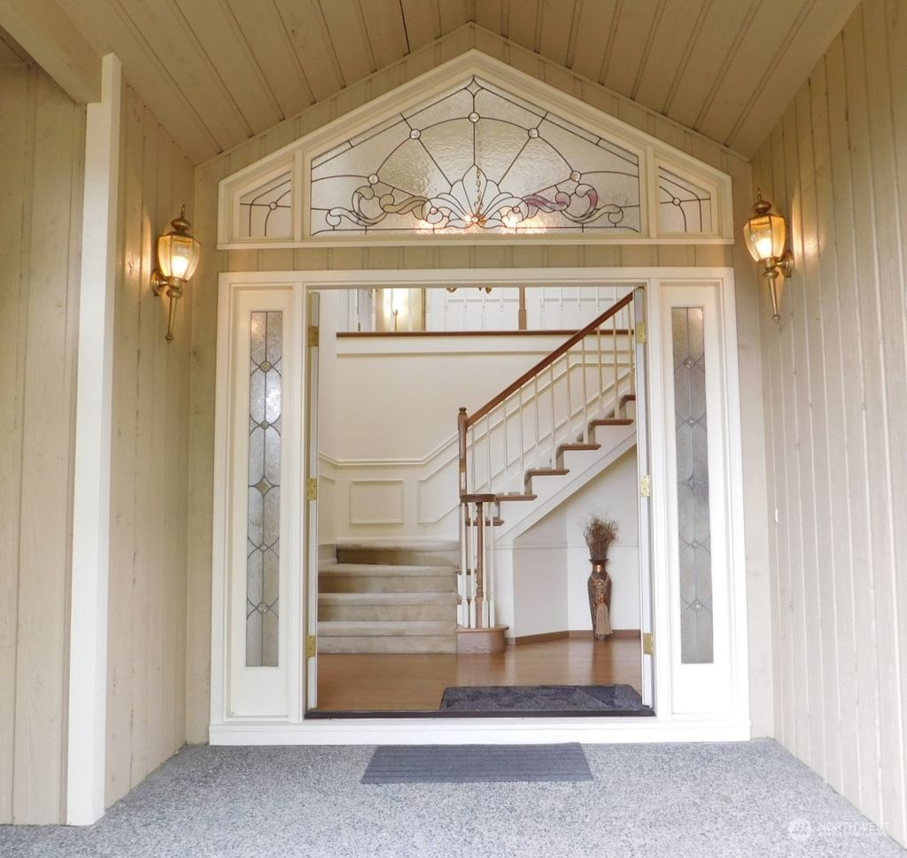 Photo of 4527 174th Avenue SE, Bellevue, WA 98006 (MLS # 2166611)