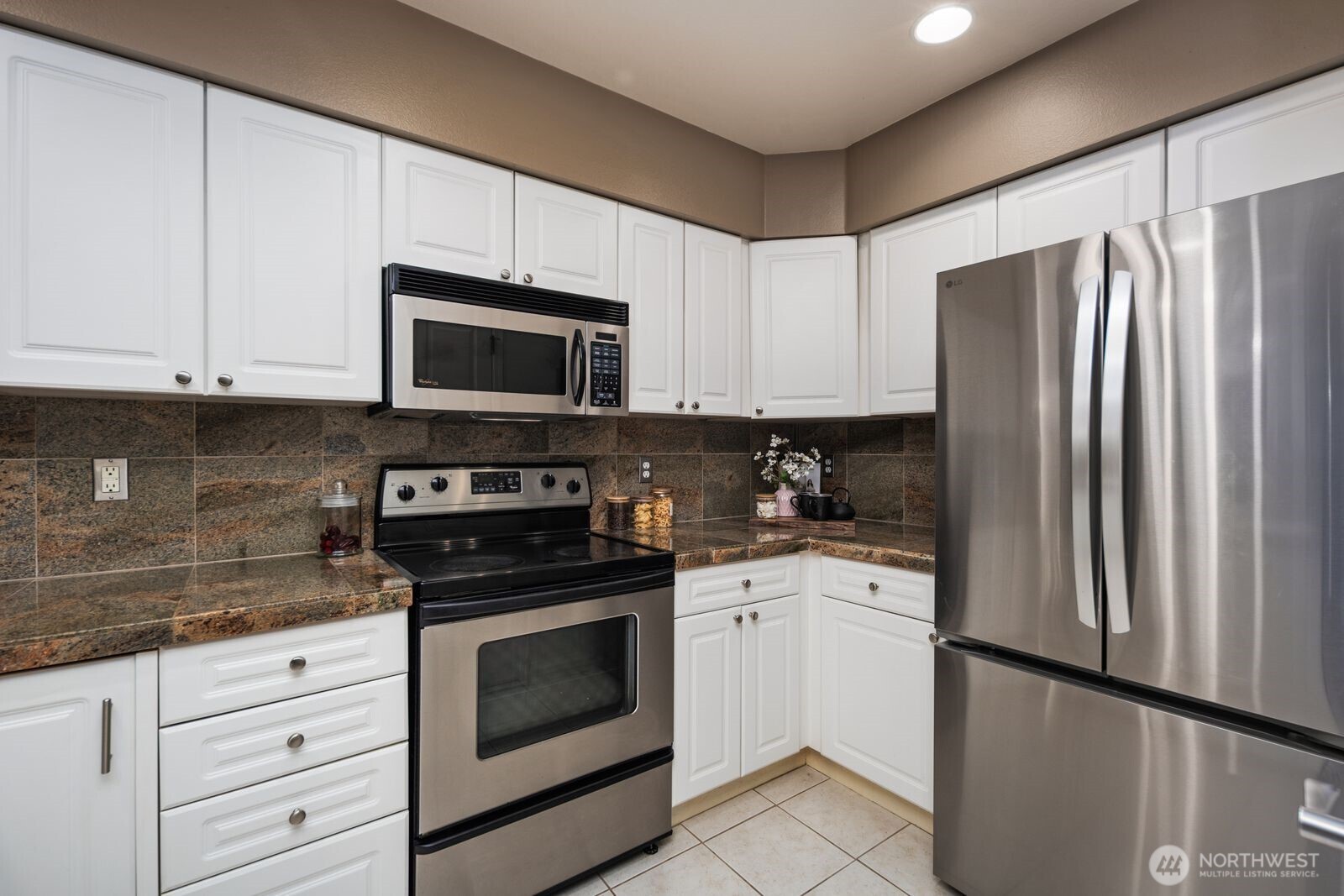 2244 SE 132nd Avenue B116