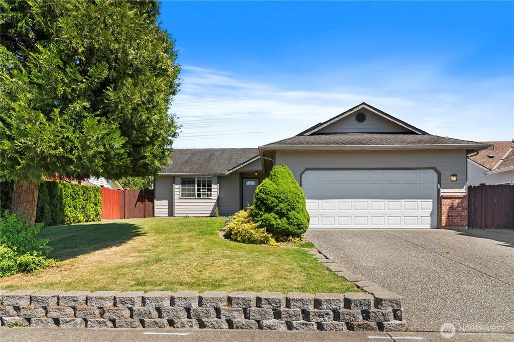 Photo of 18505 Ballantrae Drive, Arlington, WA 98223 (MLS # 2385545)