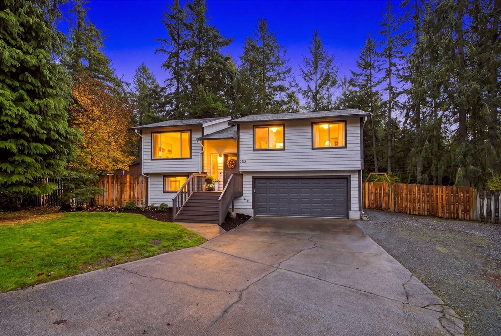 Photo of 6716 163rd St Ct E CT, Puyallup, WA 98375 (MLS # 2599286)