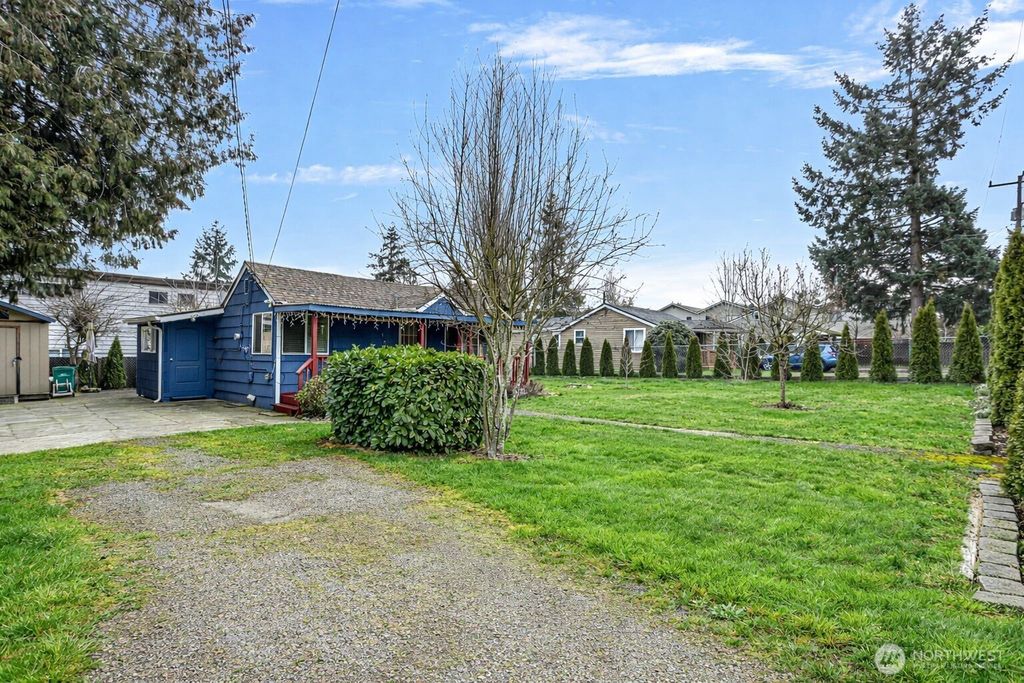 Photo of 14118 37th Avenue S, Tukwila, WA 98168 (MLS # 2484618)