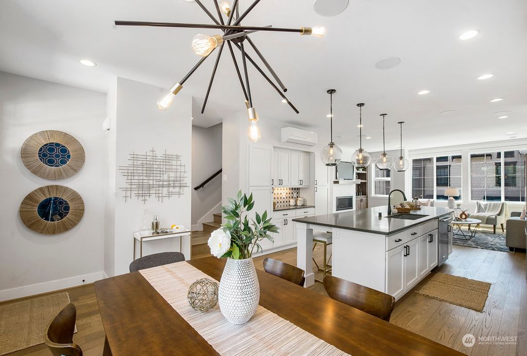 Photo of 2111 9th Avenue W #22, Seattle, WA 98119 (MLS # 2063767)