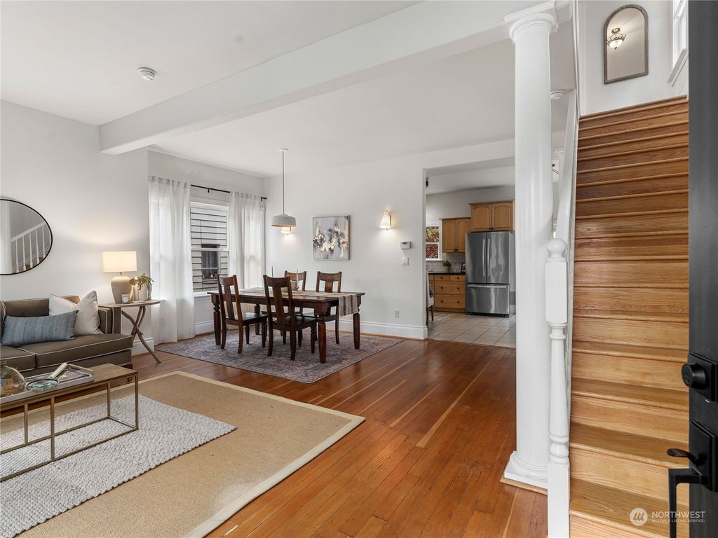 Photo of 931 21st Avenue, Seattle, WA 98122 (MLS # 2234210)