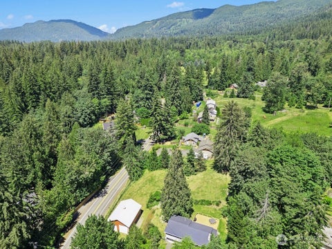 Photo of 26910 SE 154th Place, Issaquah, WA 98027 (MLS # 2540068)