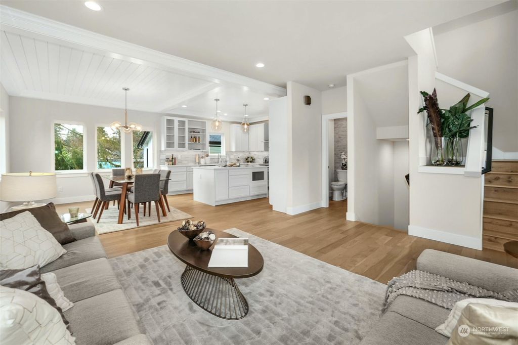 Photo of 3233 NE 87th Street, Seattle, WA 98115 (MLS # 2056786)