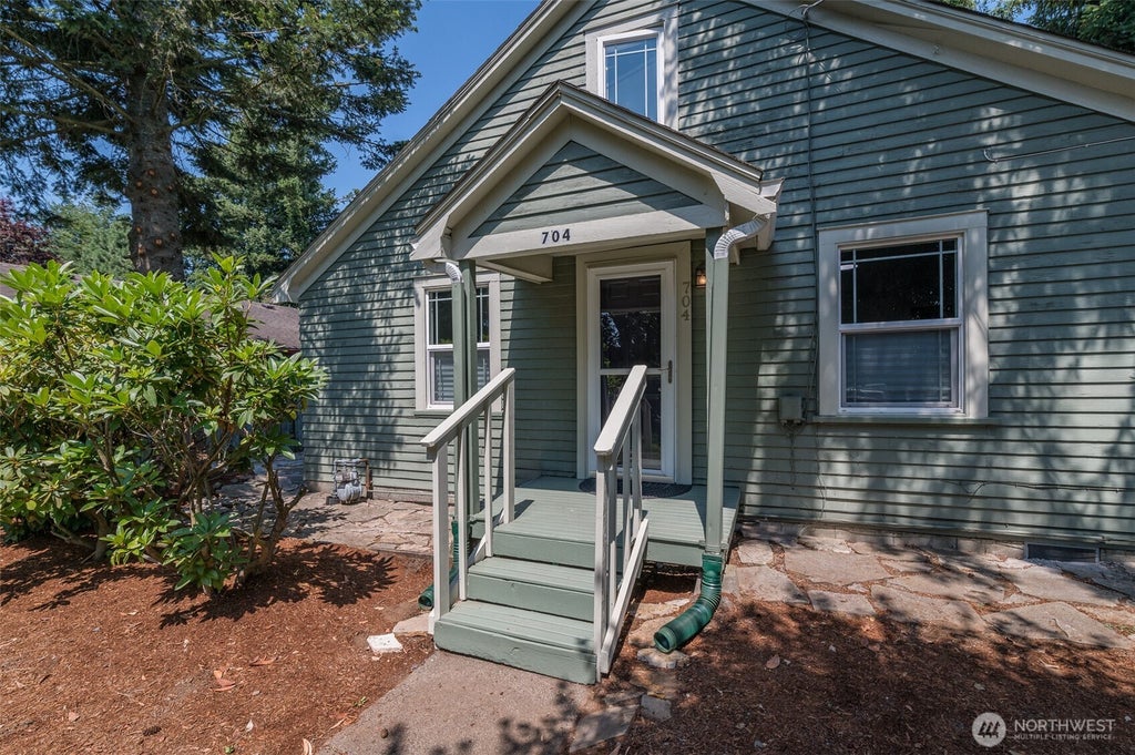 Photo of 704 Roeder Street, Everson, WA 98247 (MLS # 2578805)