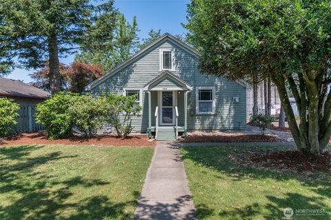 Photo of 704 Roeder Street, Everson, WA 98247 (MLS # 2578805)