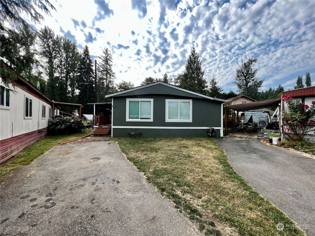 Photo of 8730 206th Street SE #4, Snohomish, WA 98296 (MLS # 2155750)