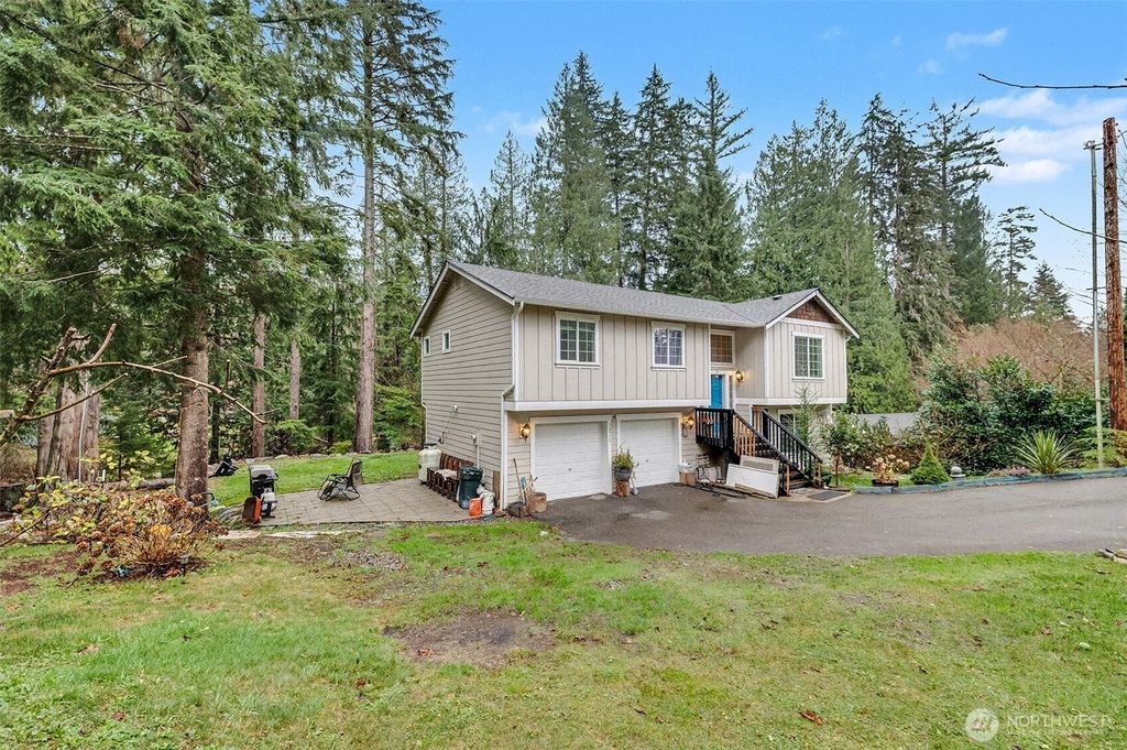 Photo of 28519 106Th Place SE, Monroe, WA 98272 (MLS # 2476447)
