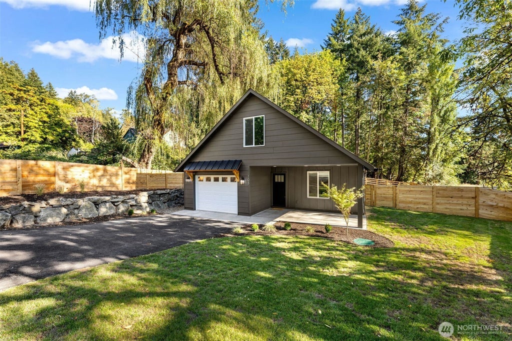 Photo of 103 Haussler Road, Kelso, WA 98626 (MLS # 2580949)