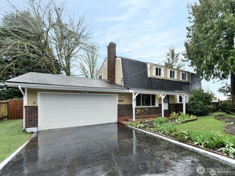 Photo of 20209 106th Avenue SE, Kent, WA 98031 (MLS # 2509779)