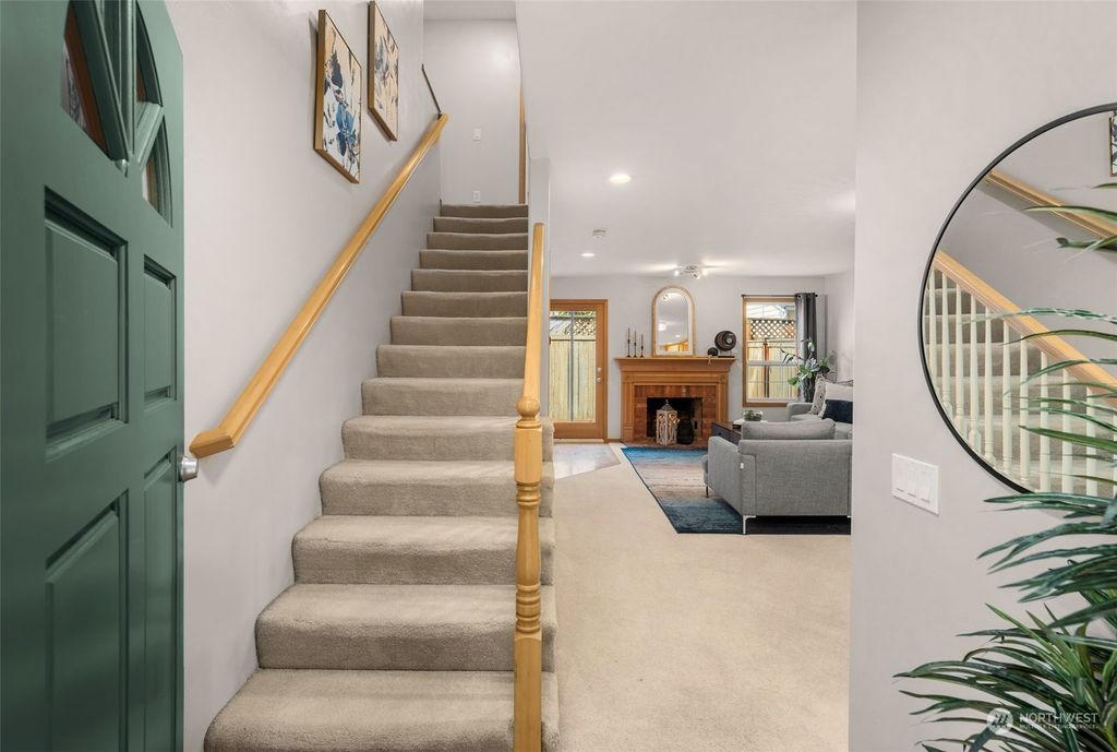 Photo of 7805 196th Street SW #D, Edmonds, WA 98026 (MLS # 2049931)