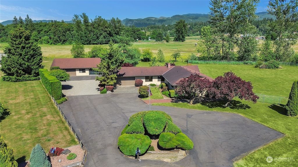 Photo of 25830 SE 398th Street, Enumclaw, WA 98022 (MLS # 2132875)