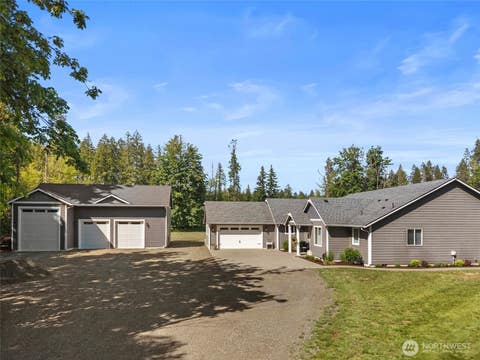 Photo of 3016 85th Avenue SW, Olympia, WA 98512 (MLS # 2534205)
