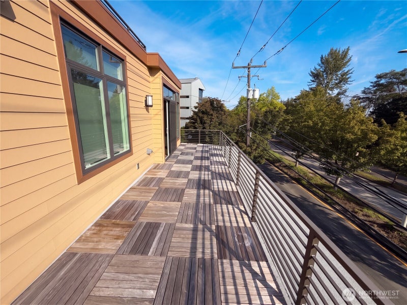 3009 Harbor Avenue SW