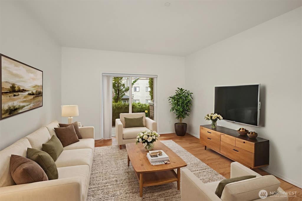 Photo of 1731 10th Avenue NE #B115, Issaquah, WA 98029 (MLS # 2570512)